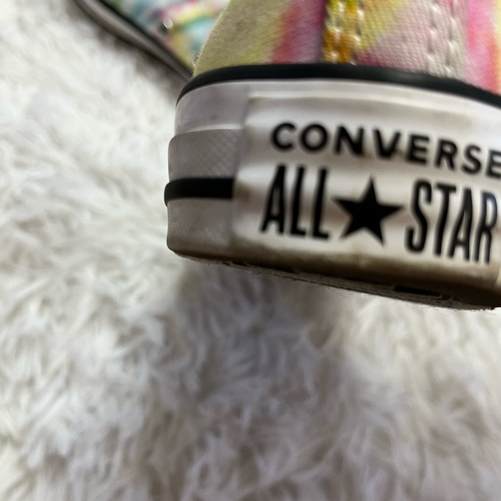 Colorful converse - Picture 3 of 4